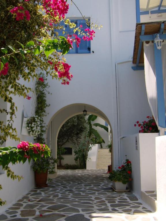 ホテル Panorama Paros エクステリア 写真